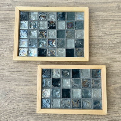 【ふるさと納税】ガラスタイルトレイ小・大各1枚セット(ブラック・フラットフレーム)【1722448】