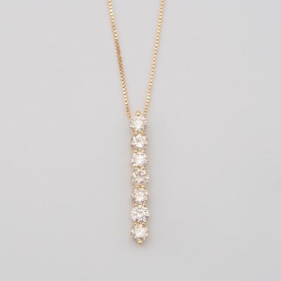 ふるさと納税 甲府市 K18 1.0ctダイヤモンド縦ラインペンダントネックレス　HH-019824