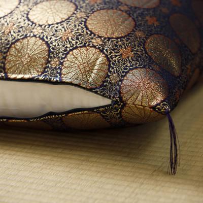 ふるさと納税 富士吉田市 金襴仏壇用座布団　きく 八端判59×63cm 洗える座布団カバーと中綿ヌードのセット 日本製 |  | 03