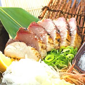 鰹とブリの藁焼きたたき 各1本ずつ タレ付きセット 【R01339】
