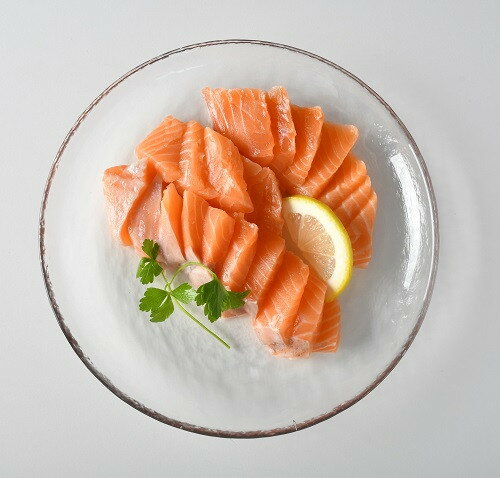 【ふるさと納税】サーモン短冊　約600g【川魚問屋丸三商店】