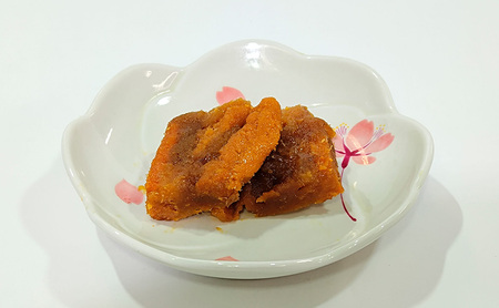 北海道 礼文島産 伝統製法 熟成 粒うに (塩うに) キタムラサキウニ 100g［合同会社れぶん屋］【 うに ウニ 雲丹 粒うに 塩うに ムラサキウニ 熟成 珍味 おつまみ 酒の肴 ご飯のお供 板うに