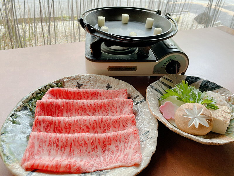【ふるさと納税】【9月30日〆飛騨牛が抽選で当たる】 肉匠一鉄 名産飛騨牛 極上すき焼きランチコース お一人様 お食事券【予約制】 岐阜県 大垣市