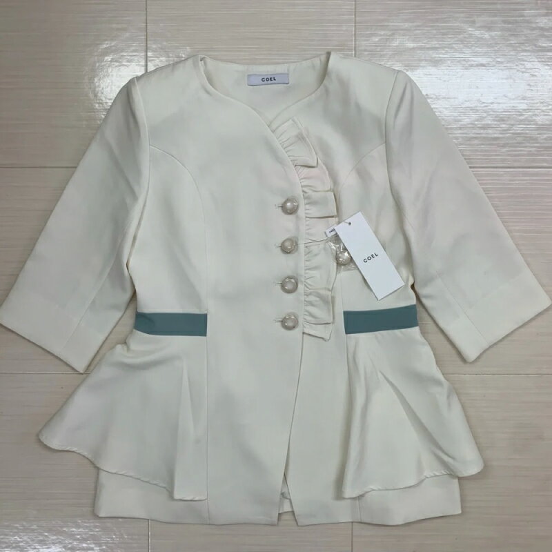 【ふるさと納税】COEL×JapanHerbalEstheticAssociationコラボ・シャンパンホワイトカラー・おしゃれ着エステ用ユニフォーム・フリル付き韓国人気ジャケット 東京都 渋谷区 コラボ ジャケット 韓国 人気 エステ ユニフォーム 送料無料