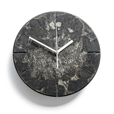 【ふるさと納税】おおきな掛け時計「夜空」/MYSTIC WORKS/φ26cm/ひかりを楽しむ掛け時計/創業100年【1631817】