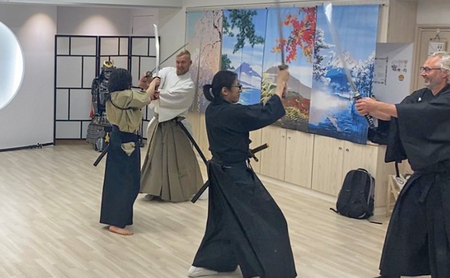 侍体験 プライベートレッスンで侍の動きと殺陣を体験 殺陣コース 4名様 東京 巣鴨 侍 殺陣体験 殺陣 体験チケット 体験 チケット クーポン レッスン 教室 プライベートレッスン 東京都 豊島区