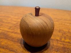 JikoujiCedar りんご 小 | コースター おしゃれ 木 新潟県 五泉市 ふるさと企画