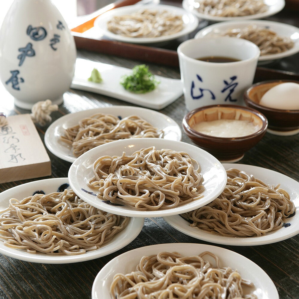 【ふるさと納税】出石そば 新そば 新そば粉使用 モンドセレクション 最高金賞受賞 特産品 出石 半なま つゆ付き 選べる4人前〜12人前 内容量選べる 工場より直送 田中屋食品 老舗 創業45年 受賞歴多数 国産 国内製造 蕎麦 ソバ 麺類 お中元 伝統 但馬 豊岡 コウノトリ