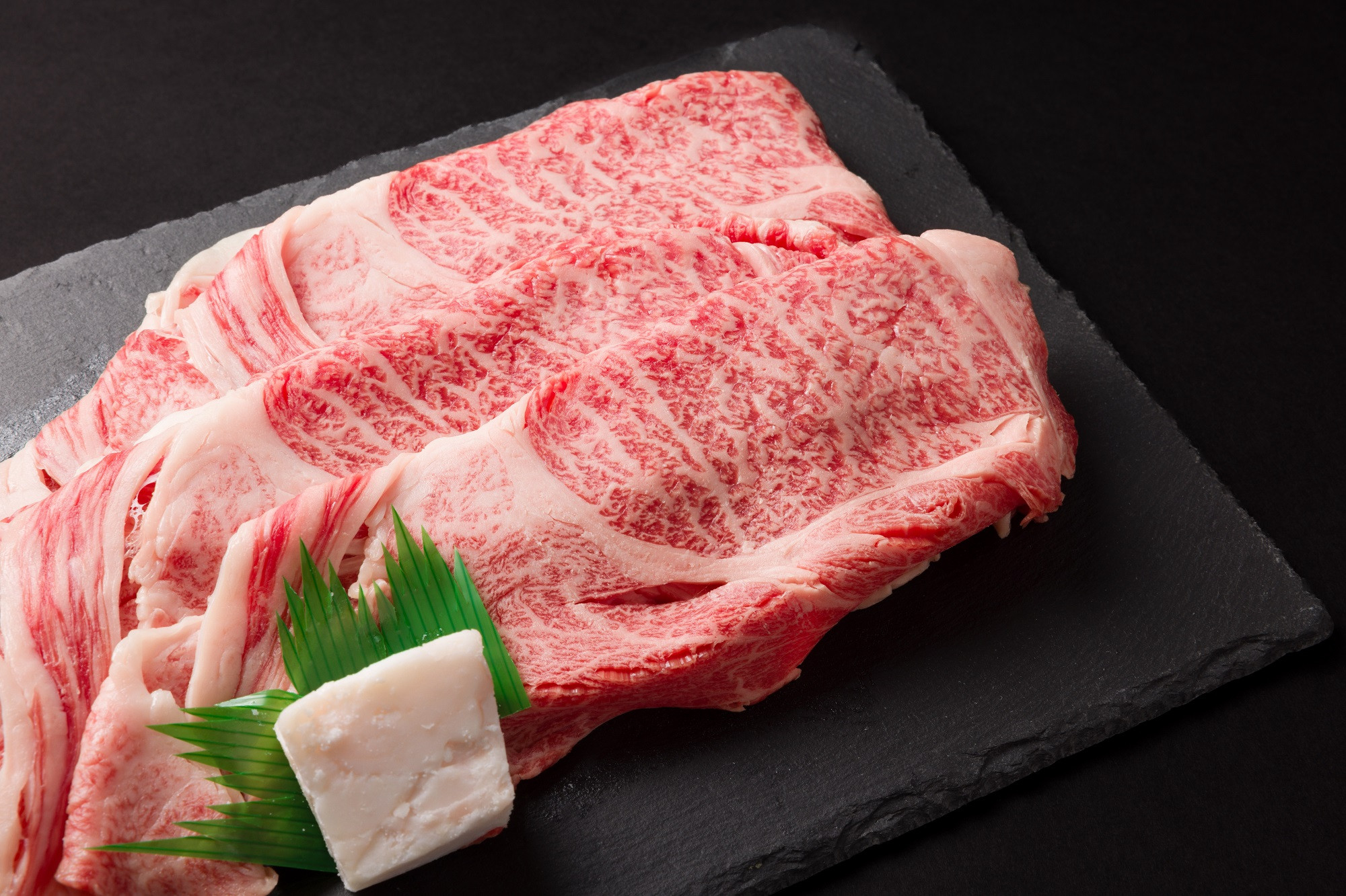 風味豊かできめ細かな肉質の「肩ロース」