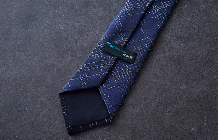 【民谷螺鈿×MIZEN】螺鈿織スラッシュタイ　チェック　紺　ギフトBOX入り