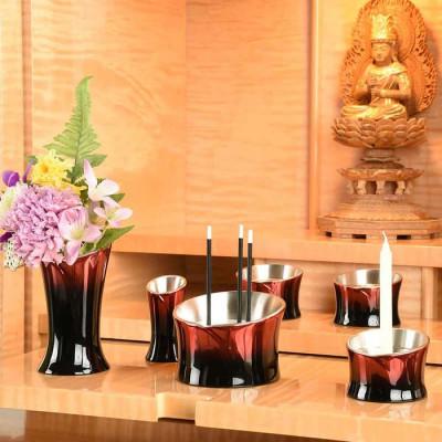 ふるさと納税 鹿沼市 仏具セット　六具足　カーラ　ディープガーネット　「はせがわ」&「ササキ」共同開発商品 |  | 01