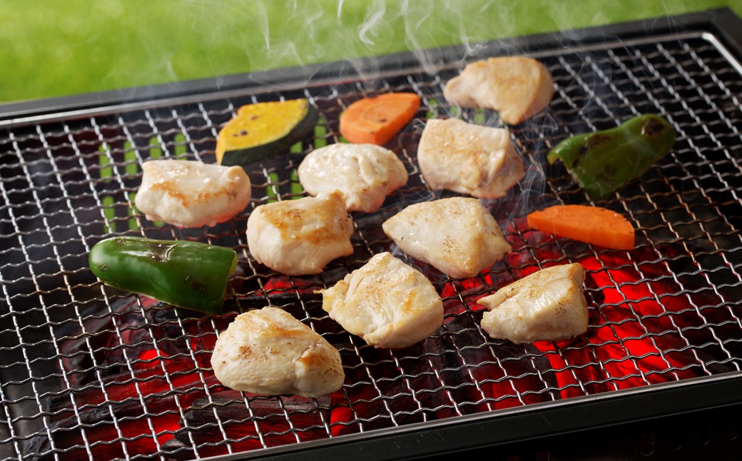 【6カ月定期便】「便利な小分け、カット済！」岩手県産若鶏 むね肉250g×12P 計3kgセット
