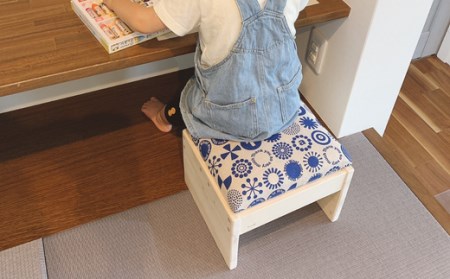 1人掛け（グレーちょうちょ柄）