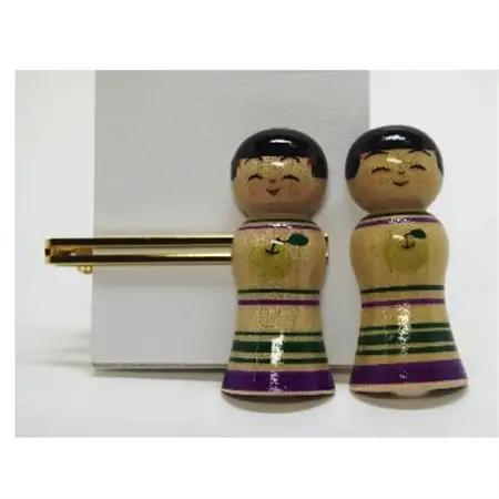 「こけス」ネクタイピン＆帯留め(緑りんご)_装飾品・工芸品     装飾品・工芸品  服飾小物 _【1238405】