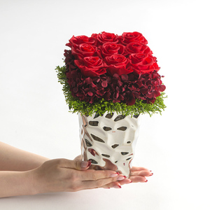 イタリアL 花 お花 プリザーブドフラワー ギフト プレゼント お祝い 誕生日 お供え アレンジ インテリア 東京都 墨田区 バイオレット