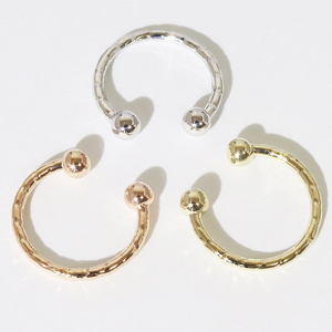 K10　柄丸玉　イヤーカフ