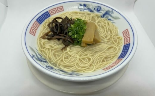 とんこつラーメン2人前×4パック 広川町 / 株式会社POWER EAST CONNECTION [AFAZ037]