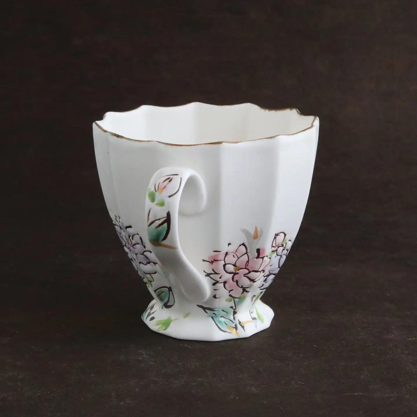 【美濃焼】koyomiお花マグカップ 8月 ダリア【buzan 武山窯】食器 コーヒーカップ ティーカップ [MBA020]