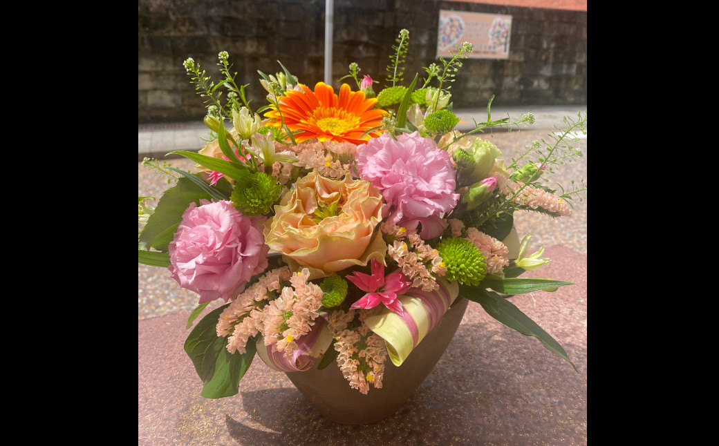 
            【全12回定期便】 おまかせ フラワーアレンジメント【S】 花 お花 はな 生花 Flower 長崎
          
