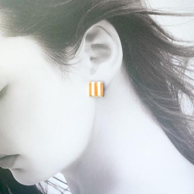 ふるさと納税 茅ヶ崎市 ArtOpus. ピアス ストライプ スクエア オレンジ 湘南 茅ヶ崎市 陶磁器 アート ギフト |  | 01