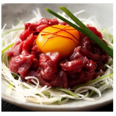 ふるさと納税 山鹿市 【毎月定期便】国産 馬刺し ユッケ 計200g(50g×4パック)全3回 |  | 03