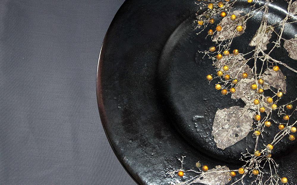 皿 つづるガラスアート 蔓（つる）の実 −SUMI− 吉田栄美子 ｜ 特大大皿 × 1枚