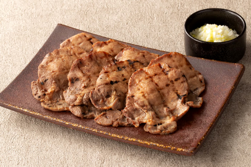 牛たん スライス たんや善治郎 丸たん500g [チソー食房 宮城県 気仙沼市 20566000] 肉 牛肉 精肉 牛タン スライス 牛たん塩 牛タン塩 冷凍 焼肉 BBQ タン たん
