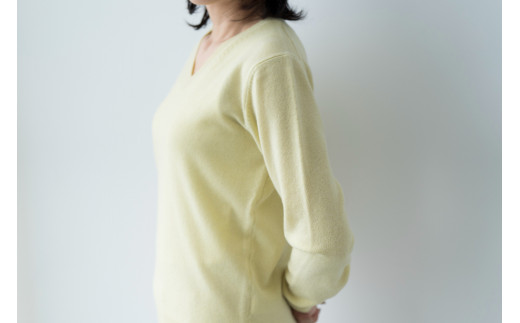 Vネックプルオーバー 度詰（L.イエロー）女性用サイズ:M(38)≪白田のカシミヤ/SHIRATA KNITWORKS≫