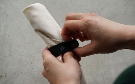 ギフト 黒染めカトラリーC小ペアセット [つやつや] 96 KURO デザートフォーク デザートスプーン ステンレス製 燕三条製 新生活 経年変化 おしゃれ キッチン ごちそう おもてなし 贈り物【0