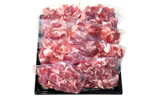 国産豚肉こま切れ ドドーンと4kg （ 500g × 8パック / 小分け 真空包装 ）【 下妻工場直送 】【 豚肉 こま切れ パック 小分け 便利 国産 料理 ポーク ぶたにく 国産豚 マルリン 】