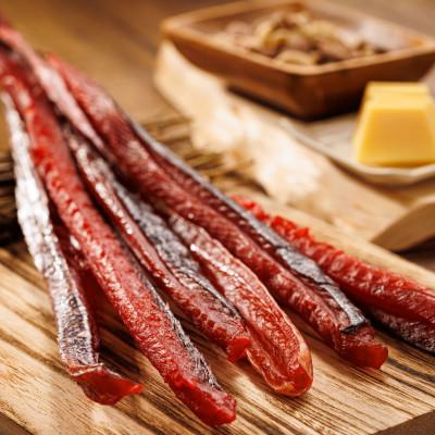 ふるさと納税 釧路町 ＜北海道産＞秋鮭(サケ)のみを使用した「鮭とばソフト」250g×3個セット |  | 01