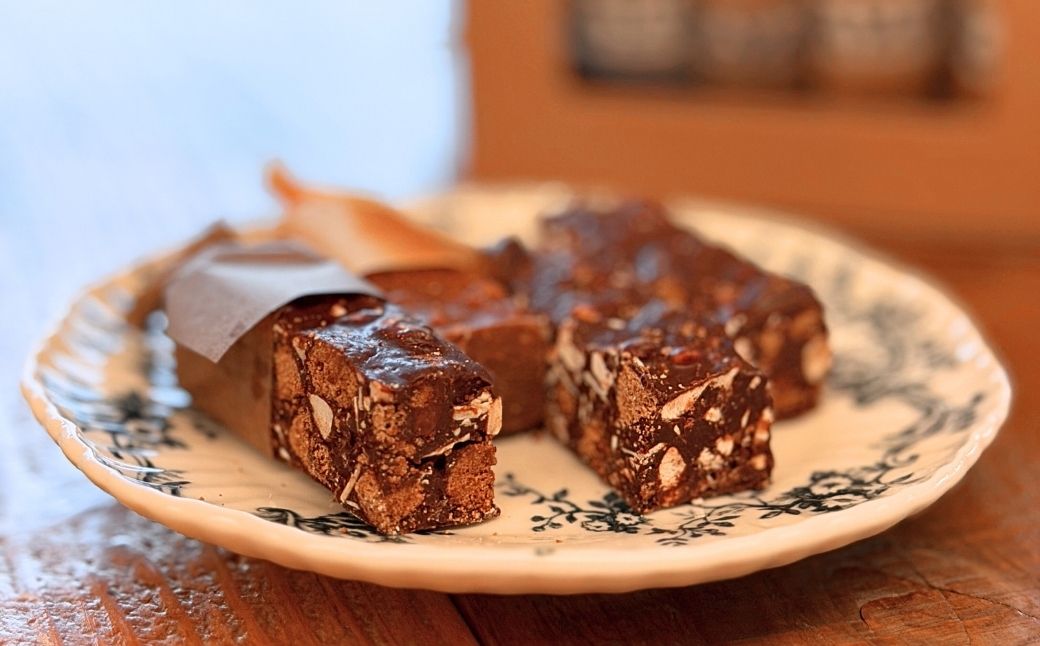 糖質制限チョコバー4本＆焼き菓子4個詰合せ 009015