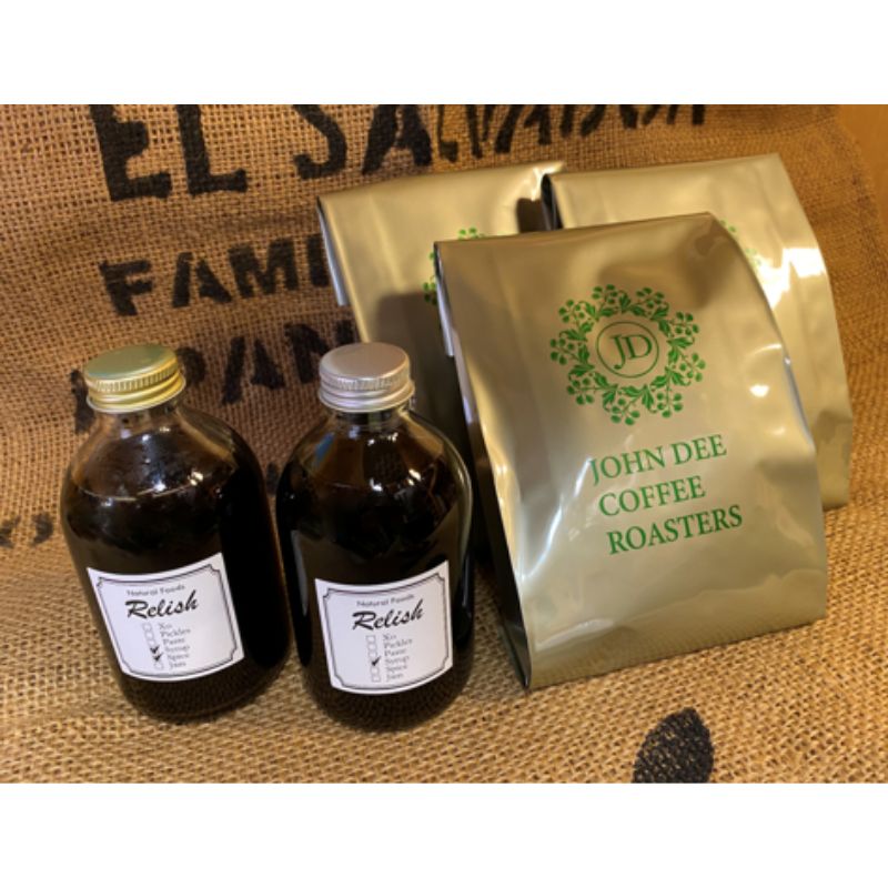 【ふるさと納税】【出荷日焙煎確約】オリジナルコーヒーシロップ2種（各300g）と店主が飲んで欲しい旬のコーヒー3銘柄（各150g）　合計450g　中挽き（ペーパー用など）でお届け！ コーヒー豆 希釈用ドリンク