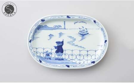 有田焼 しん窯 青花 後姿小判プレート【小島芳栄堂】食器 うつわ 器 手描き オーバル ar024