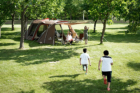 スノーピーク 手ぶらキャンプ体験コース Snow Peak Headquarters Campfield. 体験型返礼品 グランピング