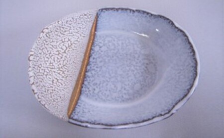 【352047000089】萩焼 掛分金彩楕円皿二枚組