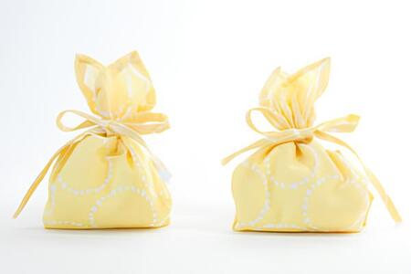 消臭 除菌 『 kukkia（靴用）（花）』【 イエロー×ホワイト 】| koti コティ ハンドメイド 手づくり 靴の消臭 剣道 消臭雑貨 日用品 家 脱臭 空気感染 予防 カビ 細菌 ウィルス 喘