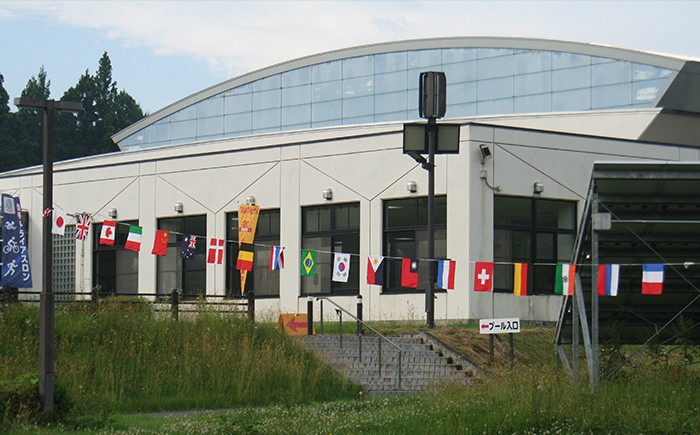 開場は岩手県営屋内温水プール