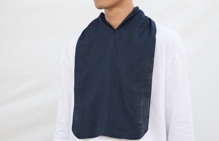 持ち歩ける2WAYハンカチエプロン ＜無地 ネイビー＞｜エプロン