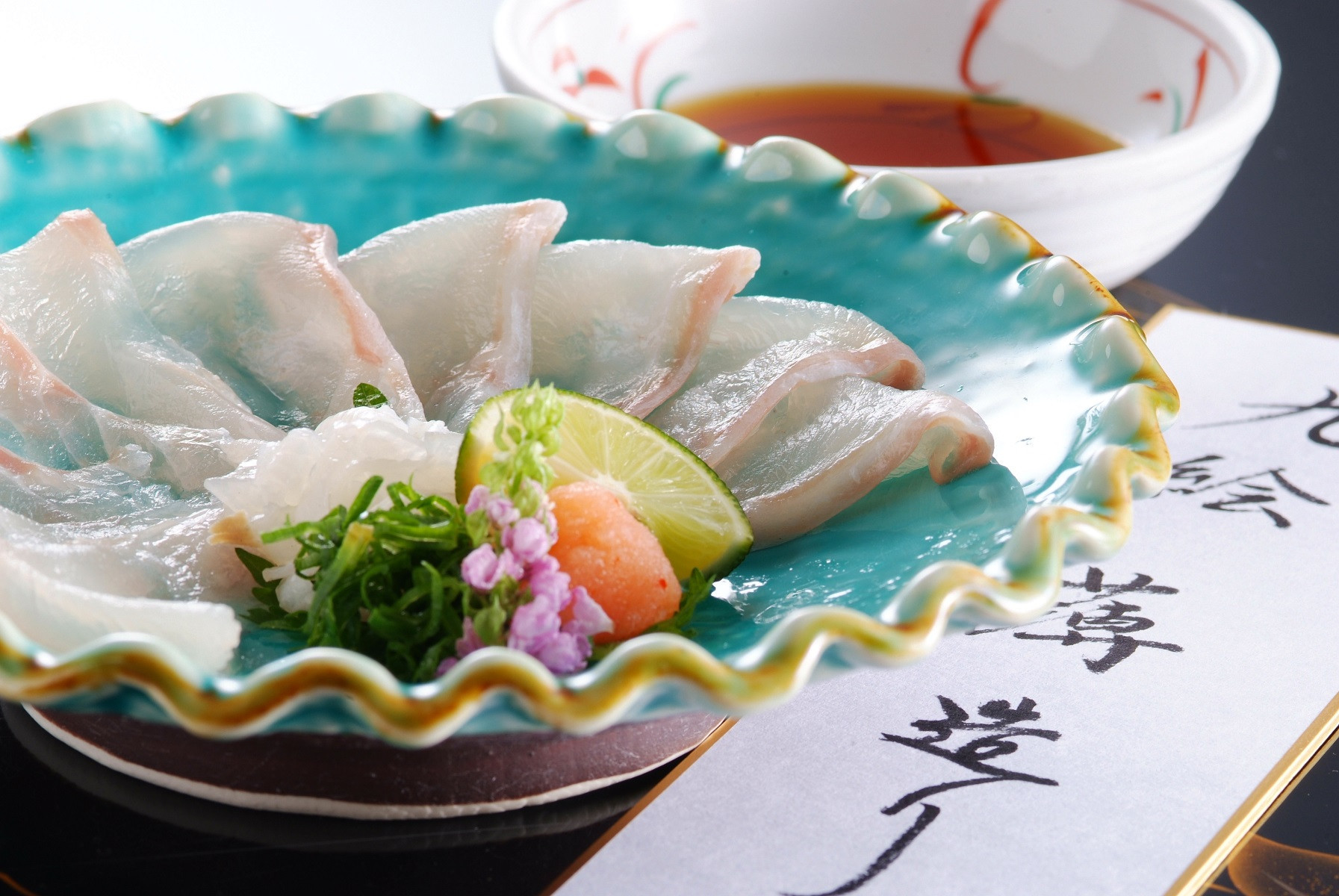 ［SHIRAHAMA KEY TERRACE ホテルシーモア］ペア日帰り入浴券 昼食付《潮騒御膳+クエ薄造り》