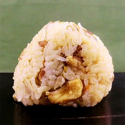 鶏とごぼうのおにぎり(10個入り)【配送不可地域：離島】