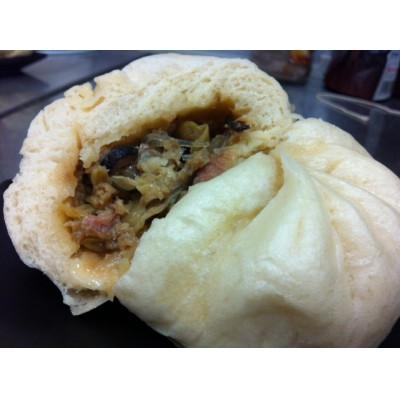 ふるさと納税 春日市 【冷凍餃子】五点詰合せ贈答用セット |  | 02