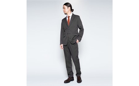 【ふるなび限定】メンズBizフルレングスパンツ「ワークウェアスーツ」スーツに見える作業着　丸洗い可 ストレッチ 速乾 部屋干し可 撥水 シワになりにくい　チャコールグレー FN-Limited-SP 