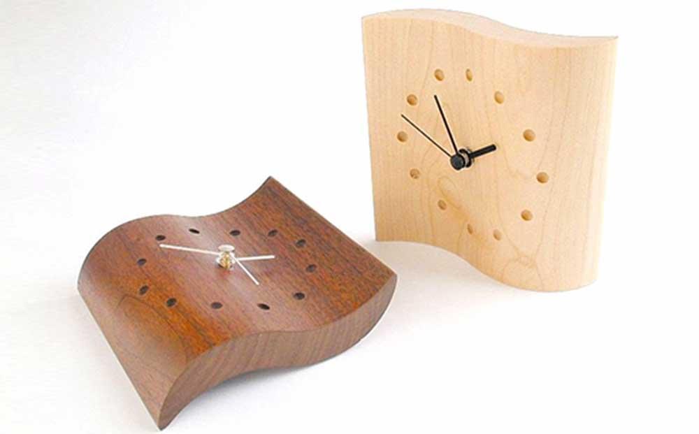 旭川家具　コサイン　マイン時計（小）メープル 【 旭川家具 北海道 旭川市 木製 家具 選べる樹種 置時計 壁掛け時計 リビング ダイニング ベッドルーム 贈り物 プレゼント 記念品 シンプル ナチュ