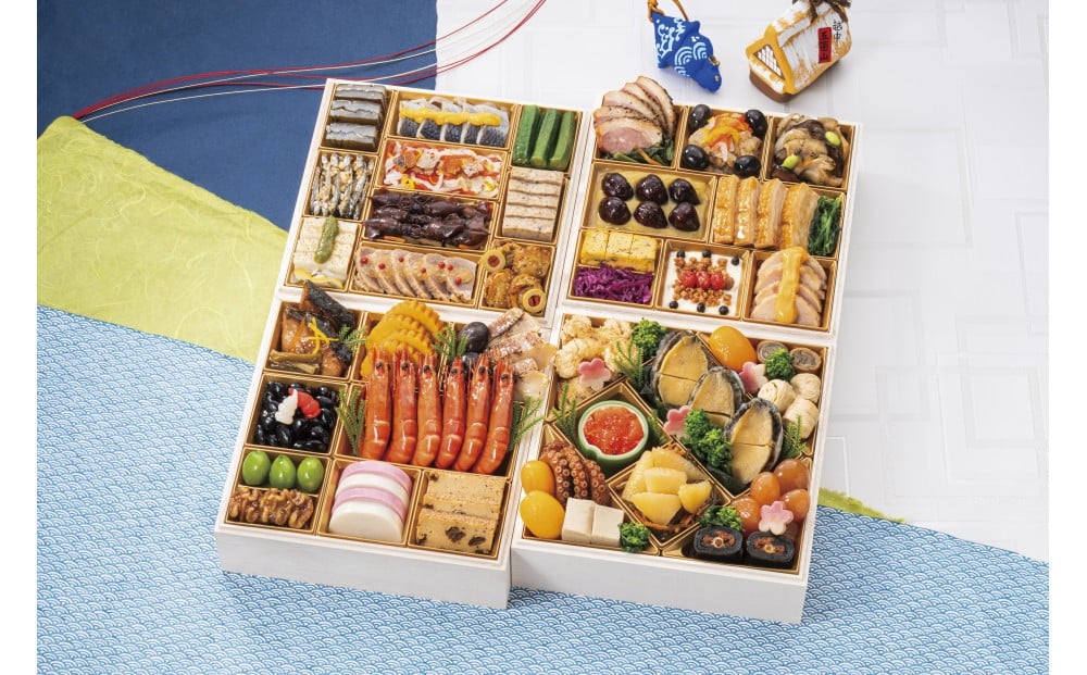 
            【千里山荘】おせち料理与段重
          