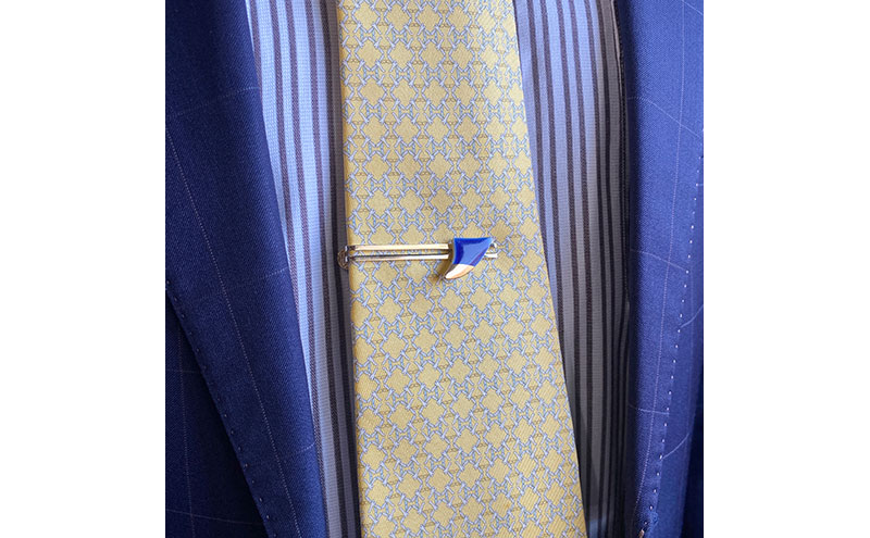 茅ヶ崎市 湘南 陶磁器 上品 かわいい メンズ ギフト プレゼント 誕生日 父の日 お祝い サマーギフト ゴールド 金 アート アクセサリー Artopus.SHONAN ネクタイピン フィン  白