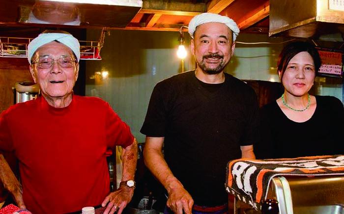 【全12回定期便】博多屋台 小金ちゃん ラーメン 16人前（2人前×8袋）＜株式会社フーデリジェンス＞那珂川市 [GBT008]