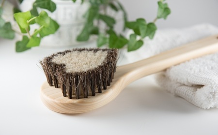 【浅草アートブラシ】馬毛のボディブラシ・ハート「ジュリエット」_0091-038-T05