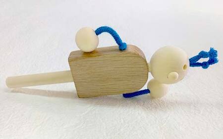 【ＫＥＭ】イヤイヤ （ヒモ青） HOKKAIDO WOOD 木製 おもちゃ オモチャ 自然 子供 子ども こども プレゼント F6S-438