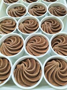 【無添加】豊田市産bean to barチョコレートアイス×８個 アイス